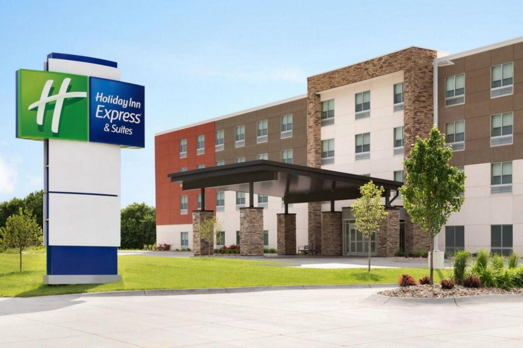 Holiday Inn Express & Suites Buford - Mall Of Georgia By Ihg Exterior foto